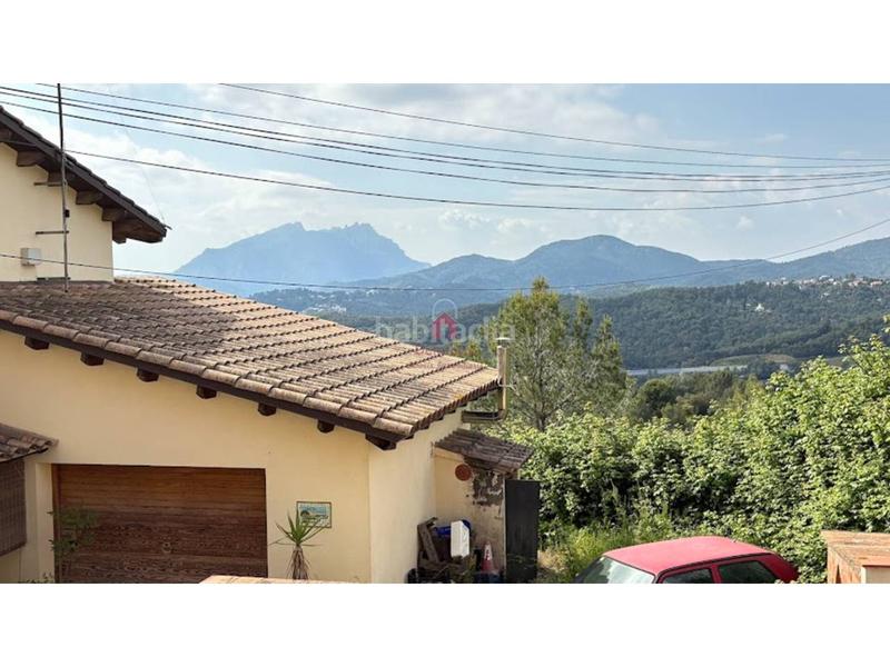 Foto f24a73ef-5a5b-486f-9e4c-835ec3834c3e. Piso  en venta en el centre del poble d, con salida a dos balcones y vistas espectaculares. en Ullastrell