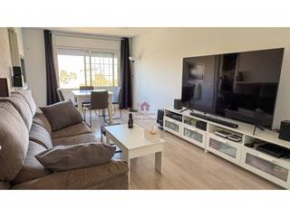 Appartement  Vallès. Piso en venta equipado y semi amueblado con terraza comunitaria
