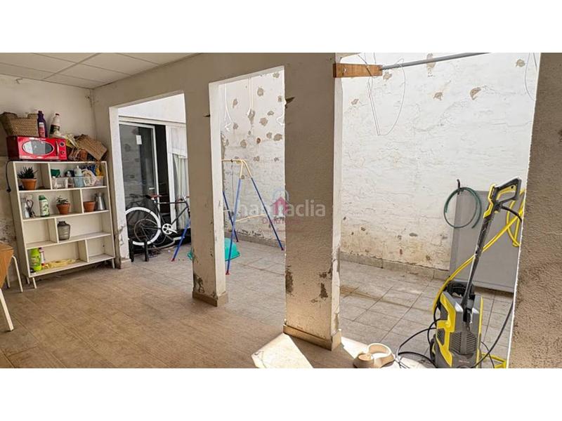 Foto 754186c4-5fb5-44cf-8ddd-9e1830b770d7. Casa pareada casa en en venta ca naurell de 210m construidos con salida a patio, dos terrazas y garaje. en Terrassa