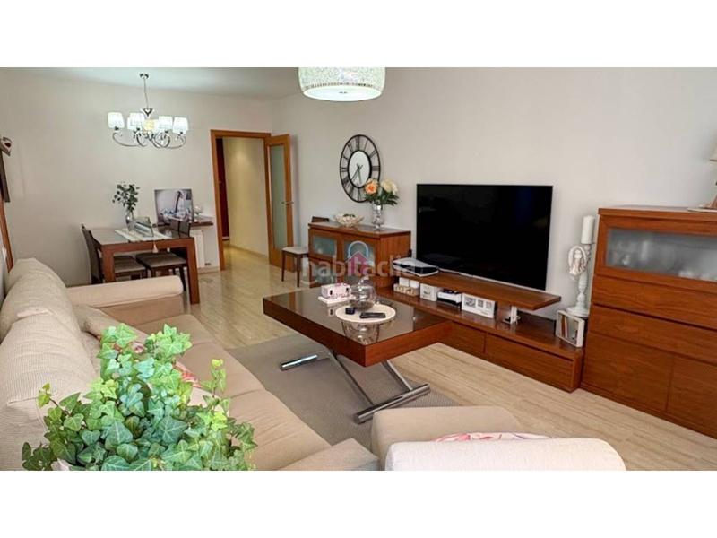 Foto bf8a9807-2b6a-4c07-b1a2-a7e4c739f4bb. Piso espectacular piso en venta de la clau en st. pere nord de 120m construidos con salida a 2 balcones. en Terrassa