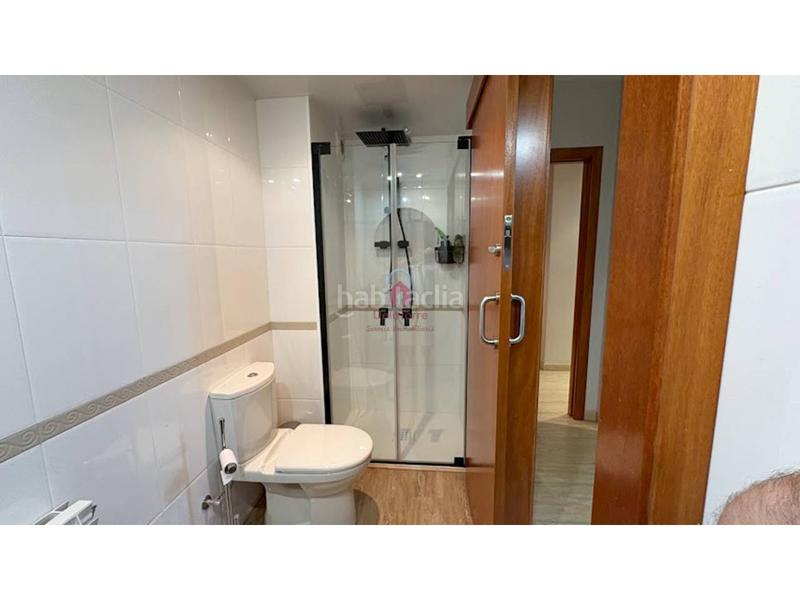 Foto f06c7e9e-e9eb-4248-8835-76eceb8c0292. Piso espectacular piso en venta de la clau en st. pere nord de 120m construidos con salida a 2 balcones. en Terrassa