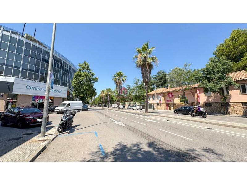 Foto af04840e-2e92-4793-a4c8-5e689365db5e. Miete geschäftsraum in Zona Esportiva Terrassa