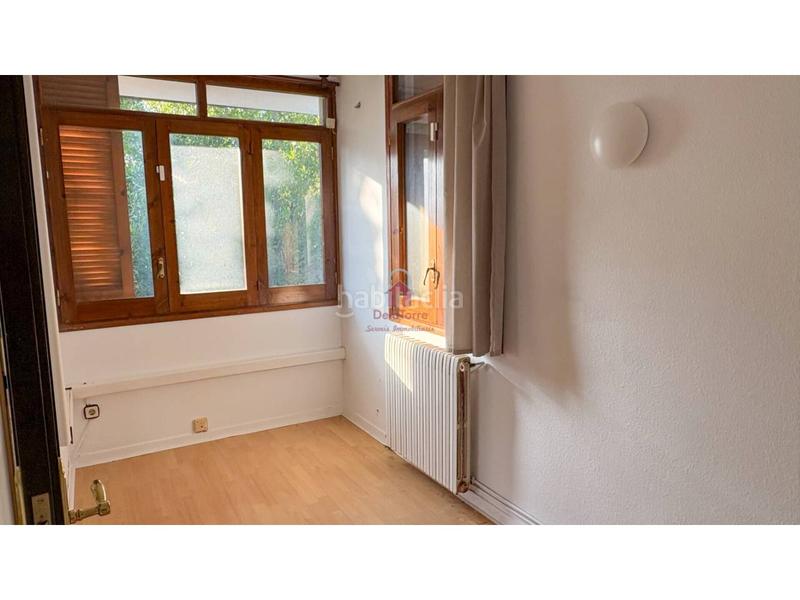 Foto a3c9bf43-d07d-4755-a761-eabc8a40f006. Casa  de 200m construidos en venta a 4 vientos en la urbanización font de lespardenya, en Terrassa