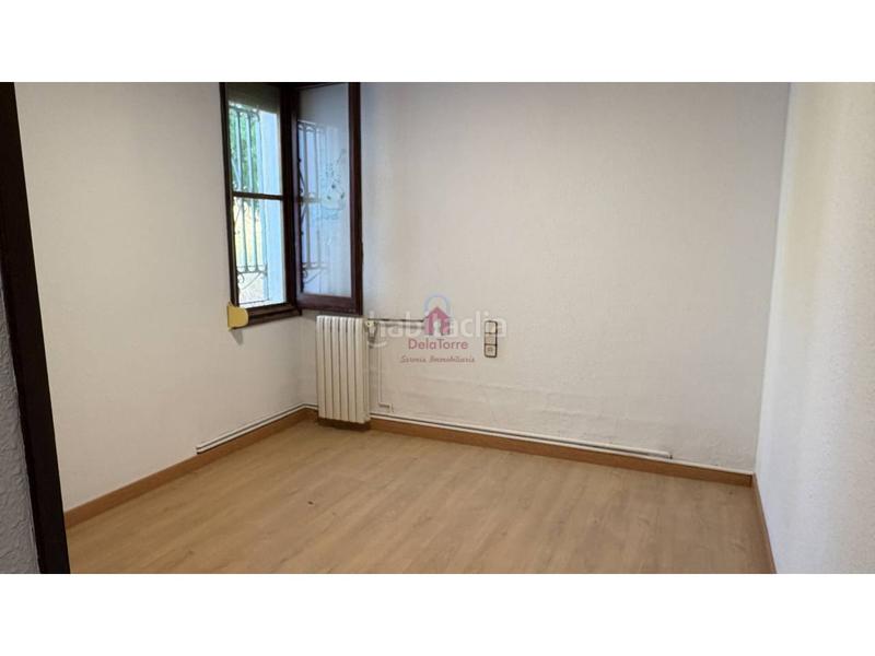 Foto ad56f678-6b2f-487f-a3d4-1063849847ac. Casa  de 200m construidos en venta a 4 vientos en la urbanización font de lespardenya, en Terrassa