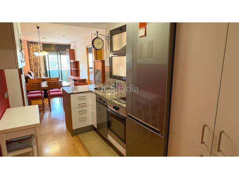 Foto 1b726c0d-ed5e-4381-908b-ef34e09bf0a5. Piso  con patio interior y balcón mirador en venta seminuevo del año 2005 en Sant Pere Nord. en Terrassa