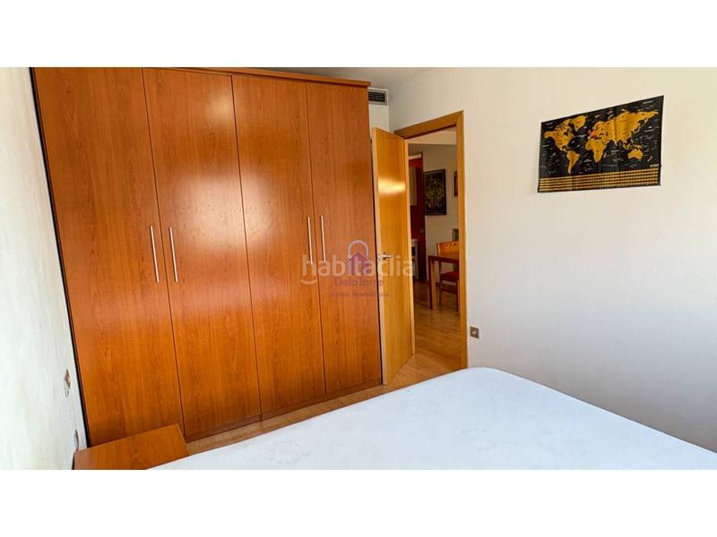 Foto 2fe21e9e-6b68-4602-8597-ddec75cda83e. Piso  con patio interior y balcón mirador en venta seminuevo del año 2005 en Sant Pere Nord. en Terrassa