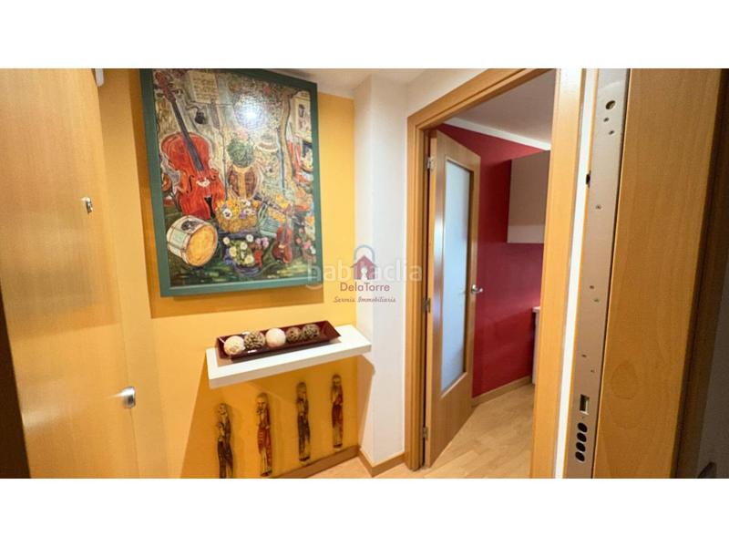 Foto cc26079f-9318-4c2b-9936-6ffb804879ea. Piso  con patio interior y balcón mirador en venta seminuevo del año 2005 en Sant Pere Nord. en Terrassa