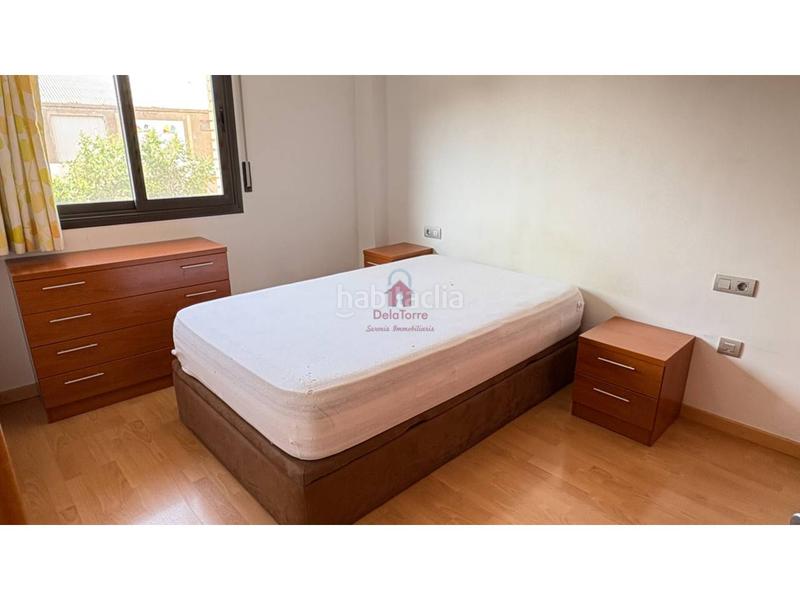 Foto ed8f57ea-1ca2-4d5f-afd1-7b6c97109302. Piso  con patio interior y balcón mirador en venta seminuevo del año 2005 en Sant Pere Nord. en Terrassa
