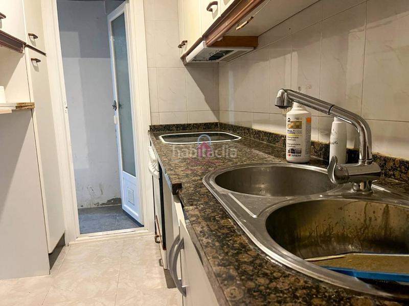 Foto 6052fcef-3ac5-4111-b16b-5e900e980bc0. Piso planta baja con patio en venta en st. pere nord de 75m construidos tocando a rambla francesc macià. en Terrassa