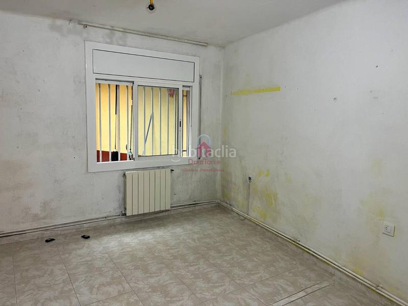 Foto 7d8e533f-abfe-44b9-b42b-9e88ea8a01ed. Piso planta baja con patio en venta en st. pere nord de 75m construidos tocando a rambla francesc macià. en Terrassa