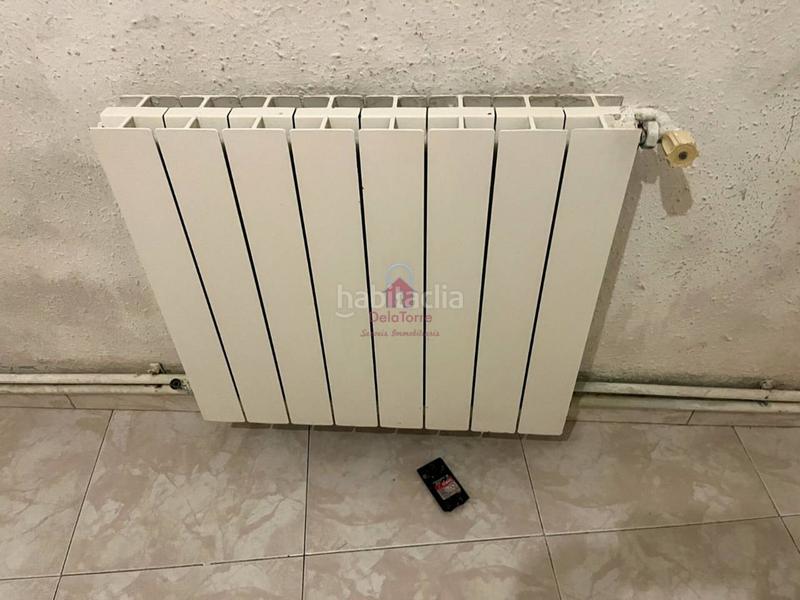 Foto 9125e5a8-a0a0-4a43-aec9-260b6d8e3c7d. Piso planta baja con patio en venta en st. pere nord de 75m construidos tocando a rambla francesc macià. en Terrassa