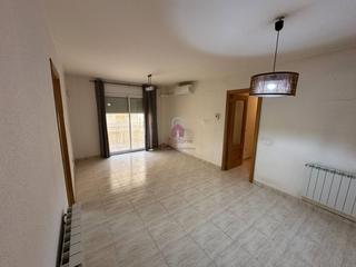 Pis a Olesa de Montserrat. Piso en venta amplio y luminoso en zona bon preu  olesa de monts