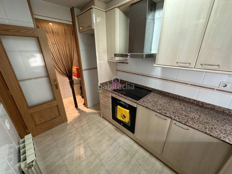Foto d9236d37-4ae5-45ac-8c4f-f68cb91b4613. Piso  en venta amplio y luminoso en zona bon preu en Olesa de Montserrat
