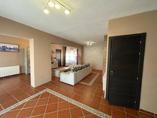 Casa a La plana. Casa en venta espaciosa, luminosa y perfectamente ubicada!