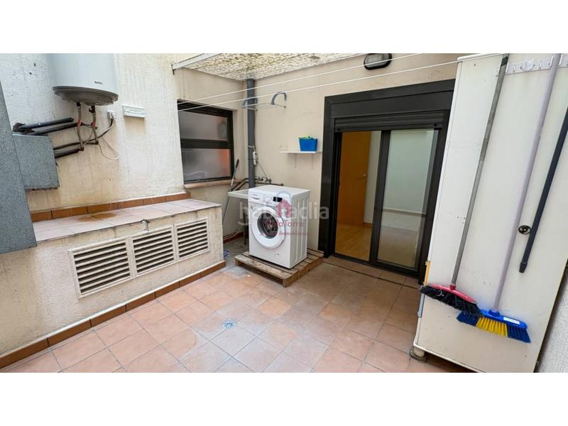Foto b43d5857-255f-43ba-befe-8afa6e292056. Appartamento con riscaldamento in Sant Pere Nord Terrassa