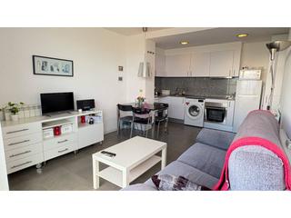 Pis  Gernika. Vivienda en venta con balcón a pie de comedor, parking y traster