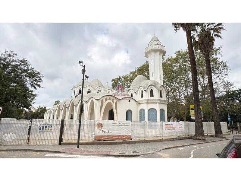 Foto 55abbc8e-9167-4195-880f-a815e8d3dcbd. Casa aparellada amb calefacció aparcament a Ca n'Aurell Terrassa