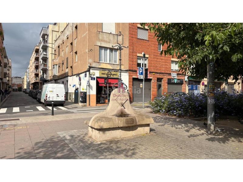 Foto 82f03156-6a9f-4ec7-bc7c-728e4be756b5. Casa aparellada amb calefacció aparcament a Ca n'Aurell Terrassa