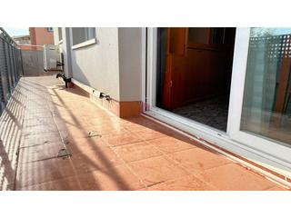 Appartement à Poble Nou. Piso en venta con gran balcón esquinero totalmente exterior de 9