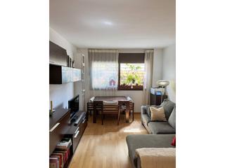 Piso en Ca n'Anglada. Bonito piso en venta listo para entrar a vivir, tocando avda. ba