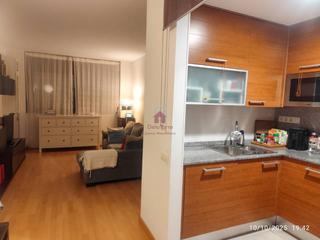 Piso en Ca n'Anglada. Bonito piso en venta listo para entrar a vivir, tocando avda. ba