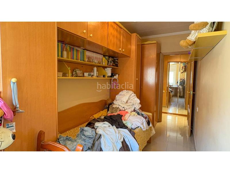 Foto 48074d94-523a-45d7-8fa3-1a6e19c8bebc. Casa con riscaldamento in Ca n'Aurell Terrassa