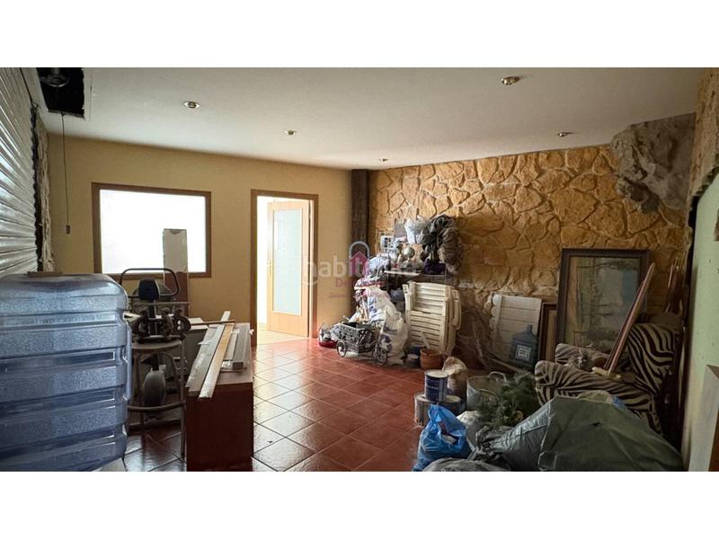 Foto e46bb2a5-10e7-427e-9d5e-2858abed1544. Casa con riscaldamento in Ca n'Aurell Terrassa