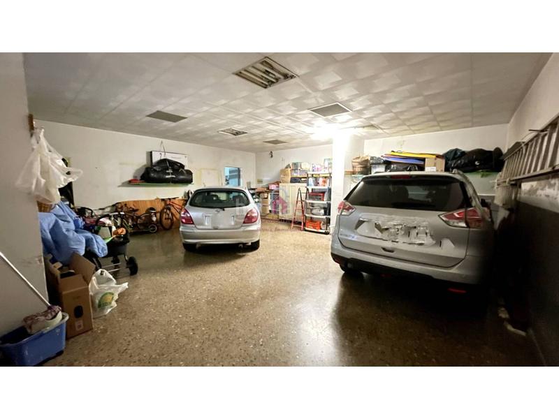 Foto ba11242b-9cab-4fc7-997e-4f9c7f647ec5. Local commercial dans La Maurina Terrassa