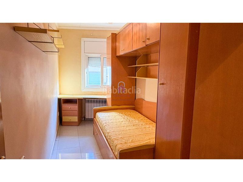 Foto 4f75e00b-f400-456d-b122-9575e2a51a5c. Casa amb calefacció aparcament a Ca n'Aurell Terrassa