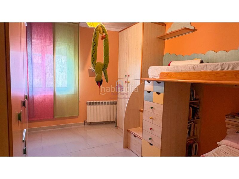 Foto a863f0b6-7c51-4dcc-a99b-836a4751ea7f. Casa amb calefacció aparcament a Ca n'Aurell Terrassa