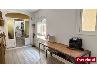 Haus  Calle bretón. Casa en venta con garaje, 2 terrazas y patio en ca naurell, terr