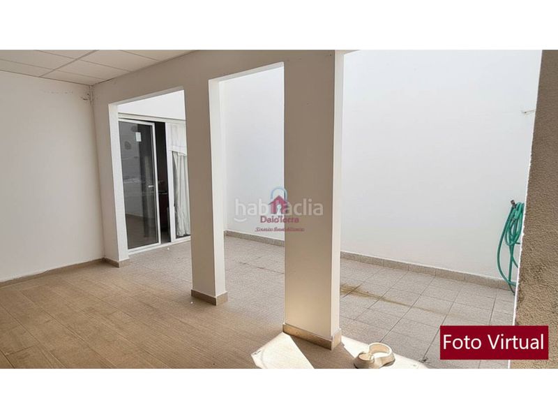 Foto c9c246b8-4a15-43ce-a1ad-66574148a59d. Casa amb calefacció aparcament a Ca n'Aurell Terrassa