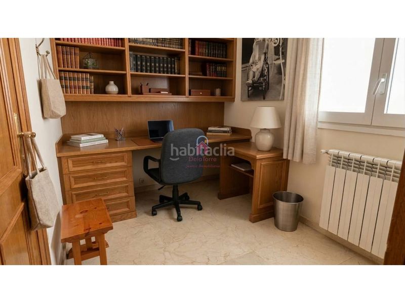 Foto a1a25e6b-b6df-4a1e-b800-9394918e4c81. Pis amb calefacció aparcament a Barri del Centre Terrassa