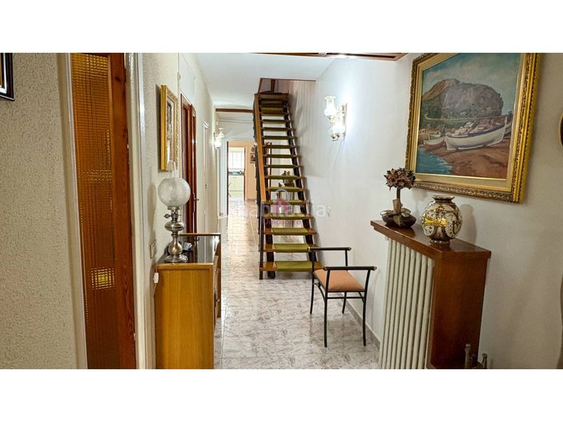 Foto a139367f-3840-4cfa-8cea-b6e365e11807. Casa amb calefacció aparcament a Les Arenes - La Grípia - Can Montllor Terrassa