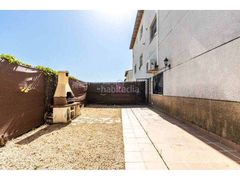 Foto ba83c451-19b3-4c06-aae5-b9d9862b6258. Casa adossada amb calefacció aparcament a Roc Blanc Terrassa
