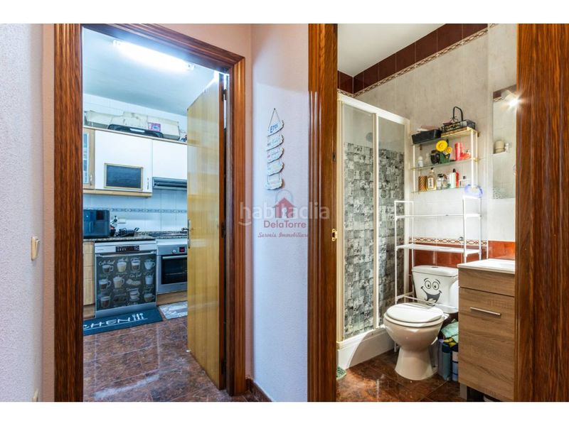 Foto e6b43add-f699-4e57-9faf-d60ff40ec681. Casa adossada amb calefacció aparcament a Roc Blanc Terrassa