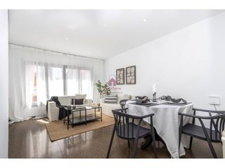 Pis  Calle ègara. Piso en venta con terraza en sant pere, terrassa