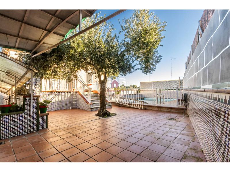 Foto c78dd308-2857-439e-8a56-4c17d07fe622. Casa amb calefacció piscina a Can Parellada Terrassa