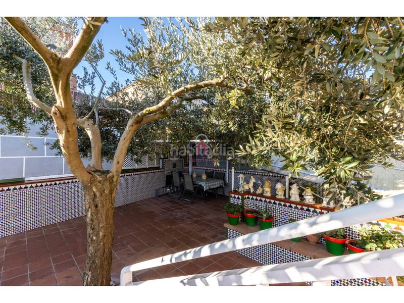 Foto d2bcba84-cb5a-44cf-96da-6edbc4ca08e0. Casa amb calefacció piscina a Can Parellada Terrassa