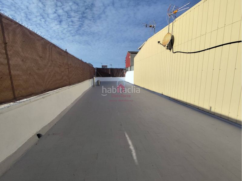 Foto 9fefd4e1-1aca-4bbd-ae91-a44b2a80af1b. Duplex with heating parking in Sant Pere Nord Terrassa