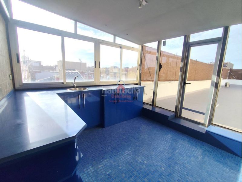 Foto f8923c9c-2eca-4c83-a783-ed222ba50b83. Duplex with heating parking in Sant Pere Nord Terrassa