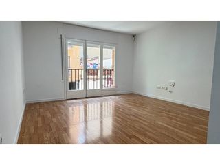 Flat  Carretera matadepera. Piso en venta en crta. de matadepera con reforma a estrenar y sa