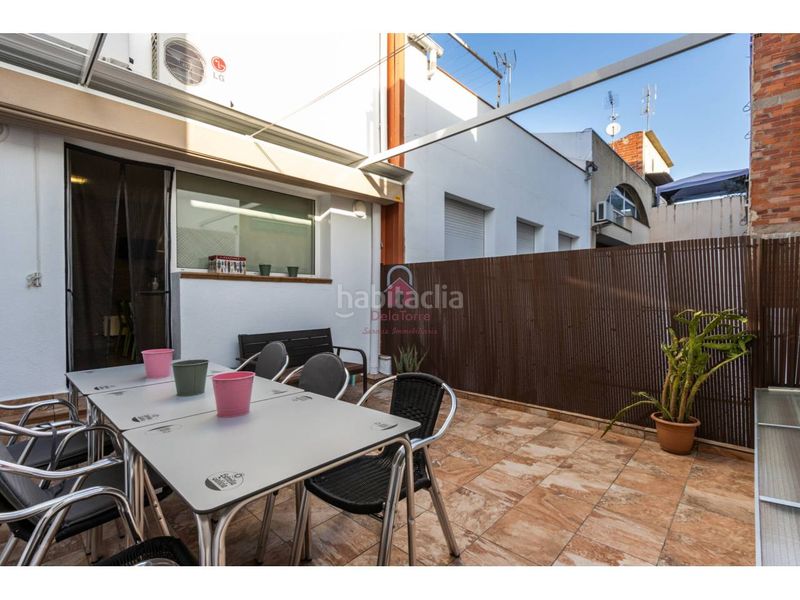 Foto a0b6b0aa-9640-4945-bae1-a2dd5793939d. Casa amb calefacció aparcament a Ca n'Anglada Terrassa