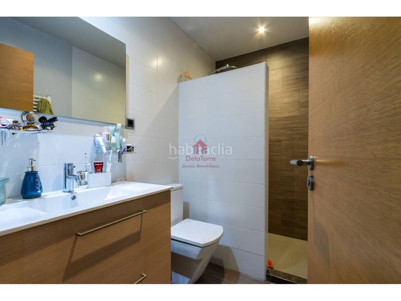 Foto df5fb4ee-3777-45c8-96d5-ee9b627bd6f0. Casa amb calefacció aparcament a Ca n'Anglada Terrassa