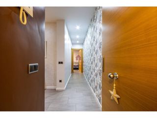 Haus  Calle mare de déu del mar. Casa adosada en venta con reforma integral en 2011 en terrassa.
