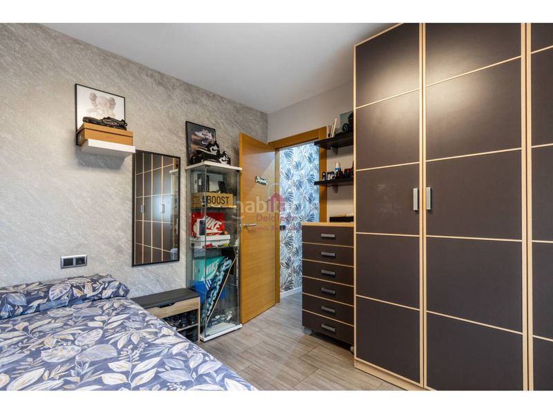 Foto fef086b3-481f-44f4-9337-91dd7ee083a2. Casa amb calefacció aparcament a Ca n'Anglada Terrassa