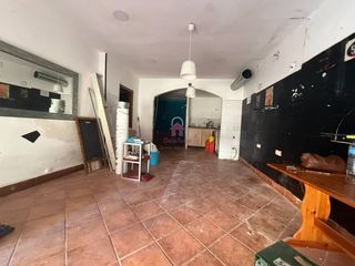 Local Comercial a Calle Mosén A. Rodamilans