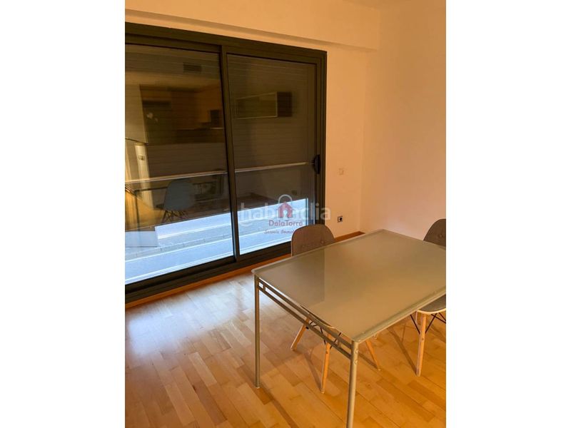 Foto 527f71d4-dd51-428b-b1d8-cfc2da23416d. Etagenwohnung mit heizung in La Cogullada Terrassa