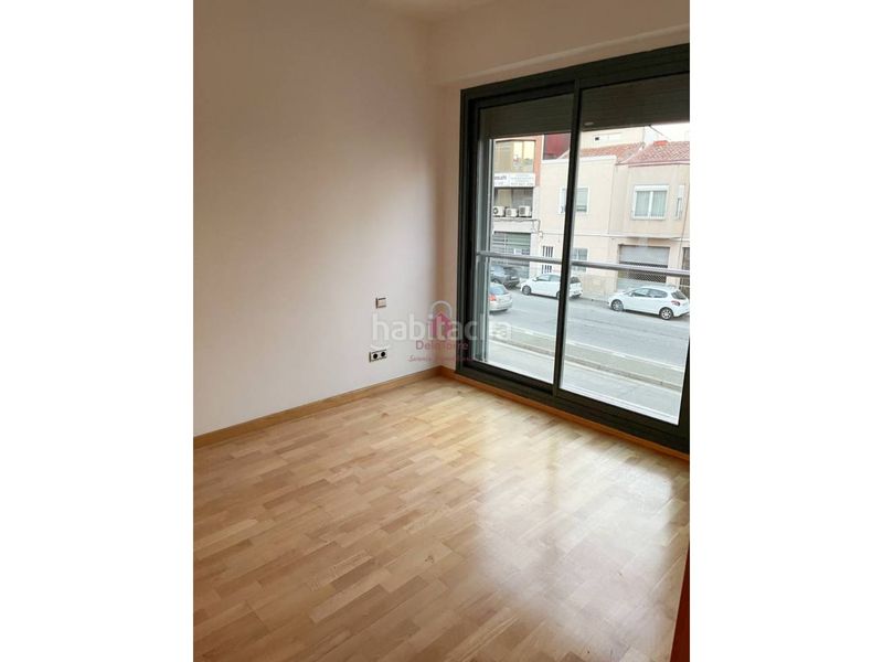 Foto fc86775d-ccdd-4993-8743-bf43232a585c. Etagenwohnung mit heizung in La Cogullada Terrassa