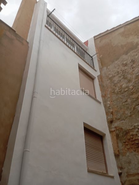 Foto 9a92b345-17e9-4e9a-a876-04c00b5a71ff. Casa adossada amb xemeneia a Tudelilla